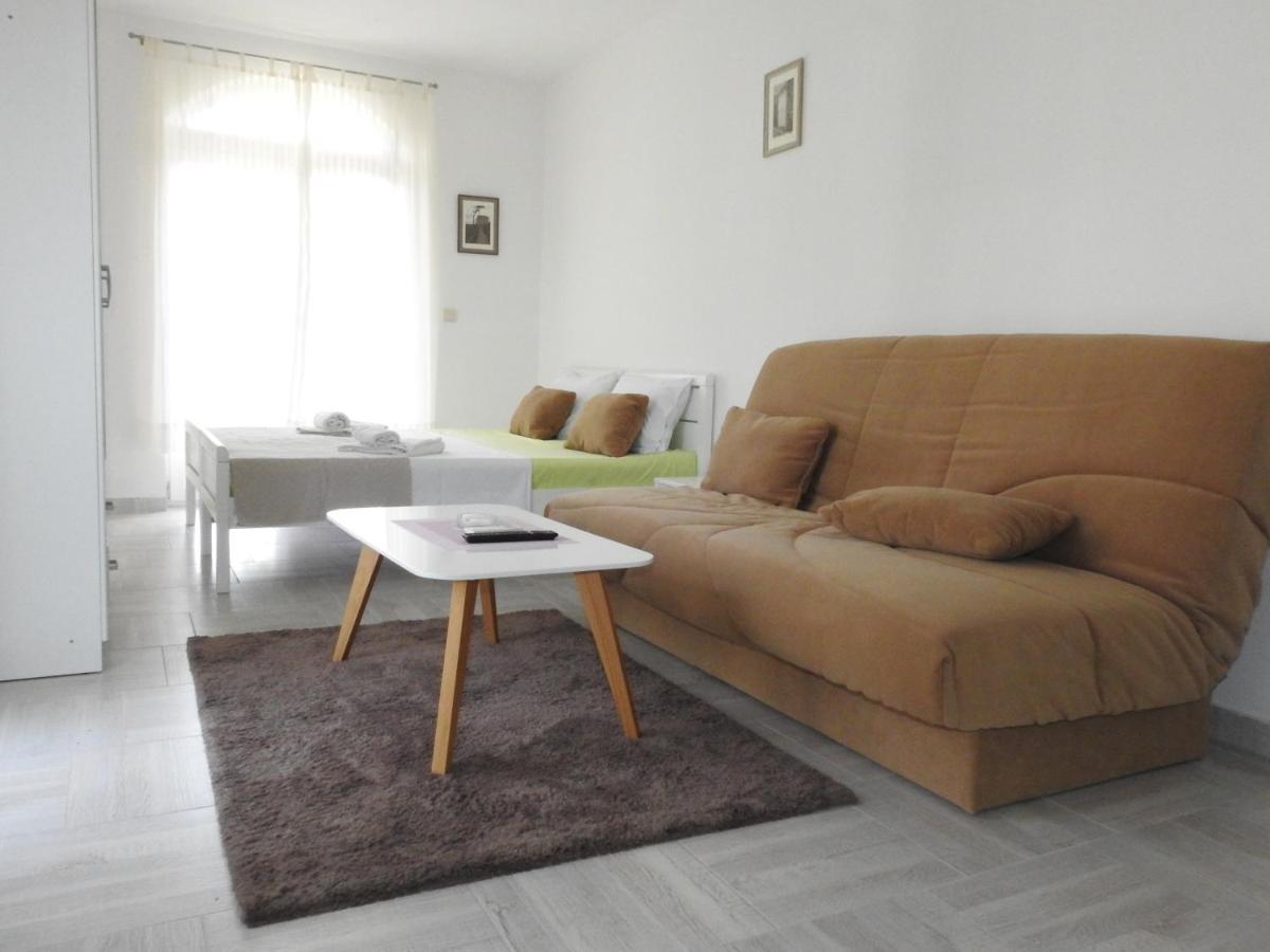 Luna Apartments Budva Exterior foto
