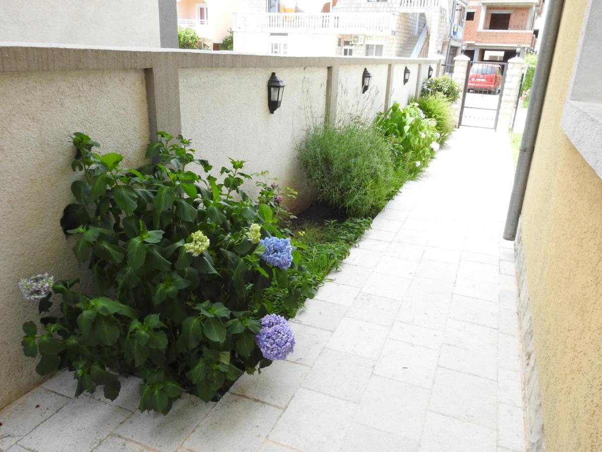 Luna Apartments Budva Exterior foto