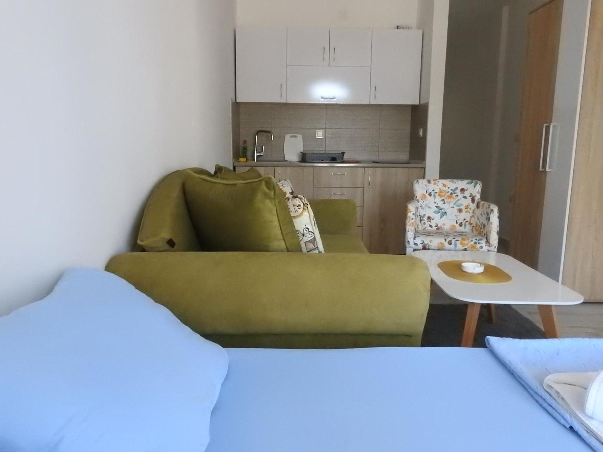 Luna Apartments Budva Quarto foto
